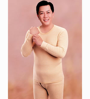 冬季的贴身呵护-彩棉纬彩纹圆领男士保暖内衣套装